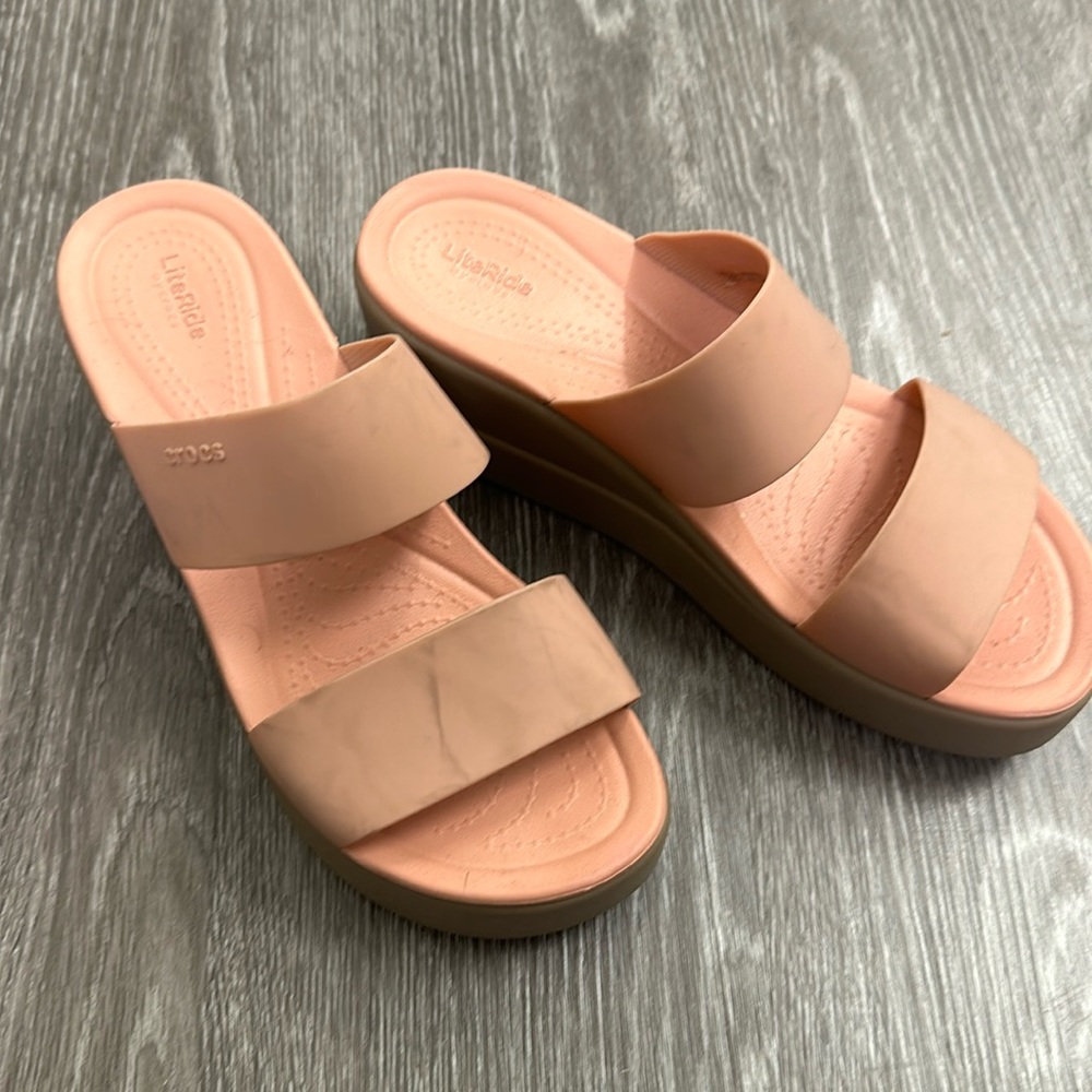 Croc Platform Wedge